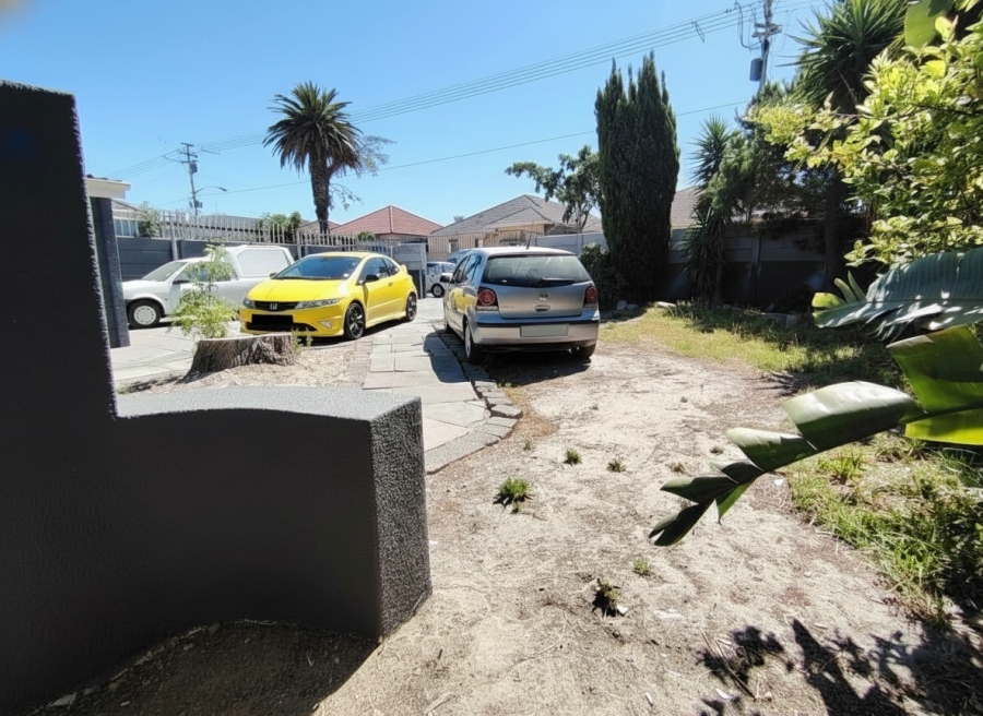 3 Bedroom Property for Sale in Glenlilly Western Cape